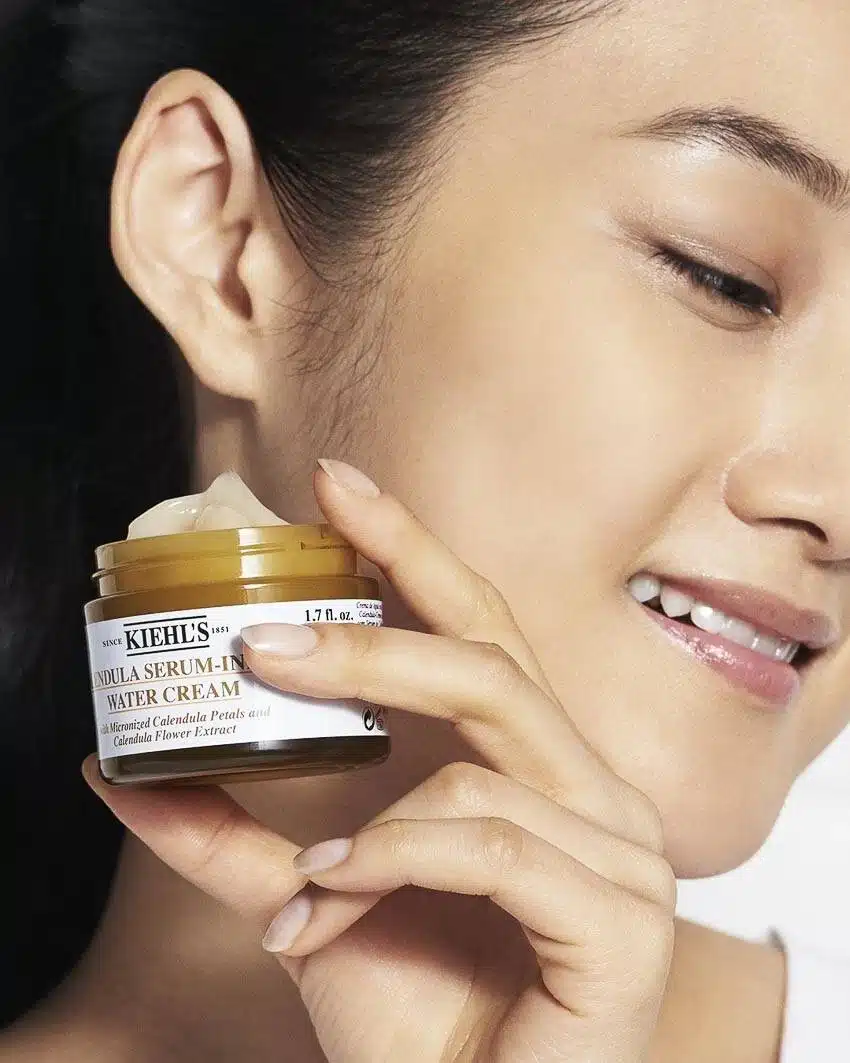 Kiehls-Calendula-Serum-Infused-Water-Cream-100ml-9-ezgif.com-jpg-to-webp-converter (1)